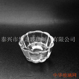 光影中的藝術 玻璃蠟燭杯與日用玻璃制品的生活美學